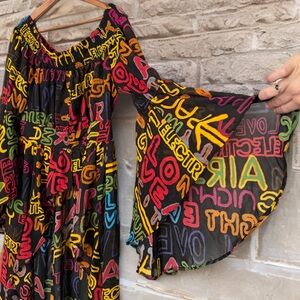 🖤 Ashley Stewart Off-Shoulder Hi-Low Bell Sleeve Duster colorful | Words 14-16